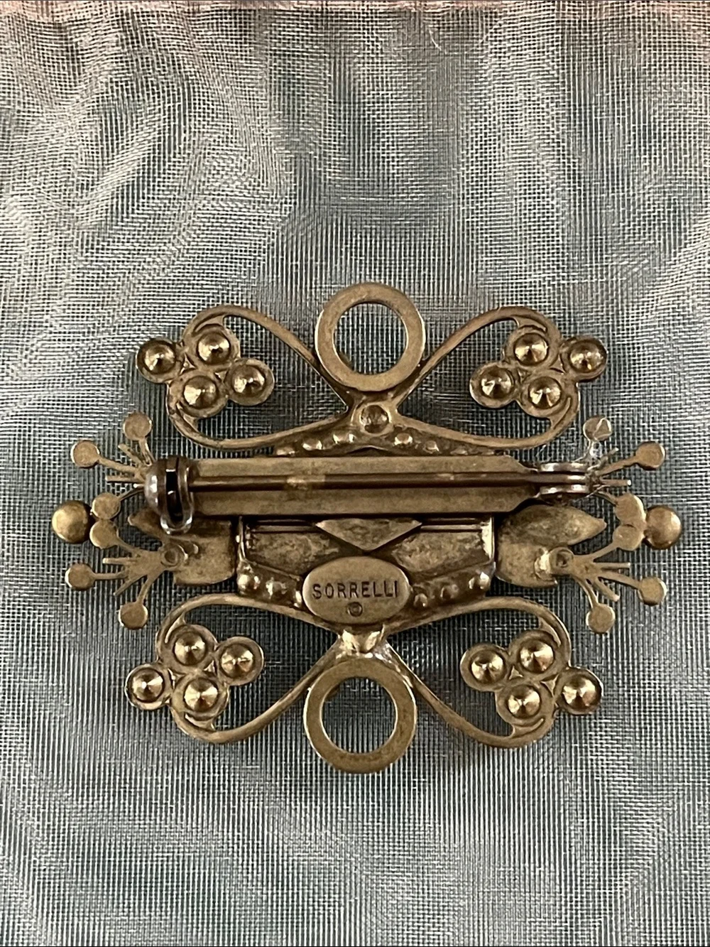 Sorrelli Rhinestone & Faux Pearl Pin / Brooch